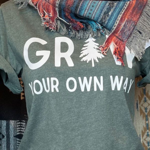 Women's T-shirt: Grow your own way